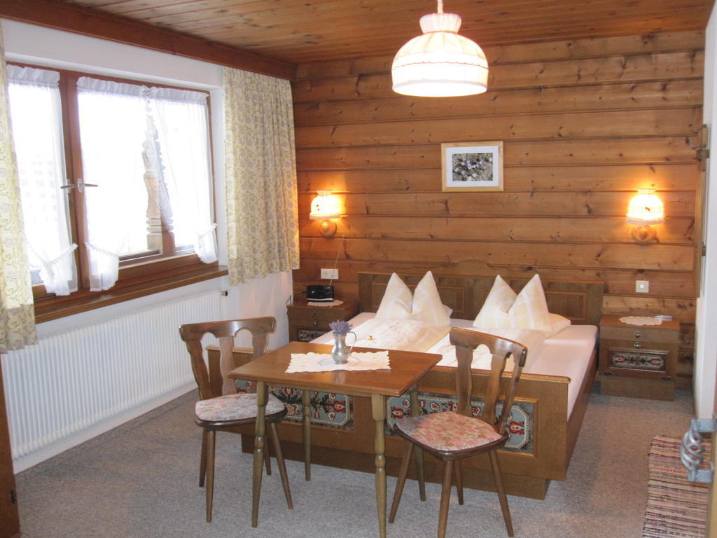 Haus Walch Lägenhet Jerzens Exteriör bild