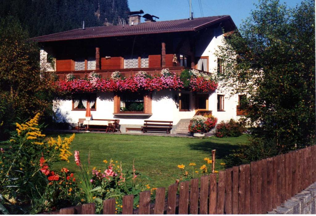 Haus Walch Lägenhet Jerzens Exteriör bild